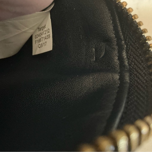 Target zipper around leather wallet yellow and blue - Picture 5 of 5